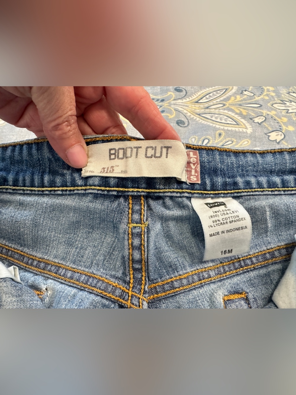 Levi's Women's Medium Blue Boot Cut Jeans